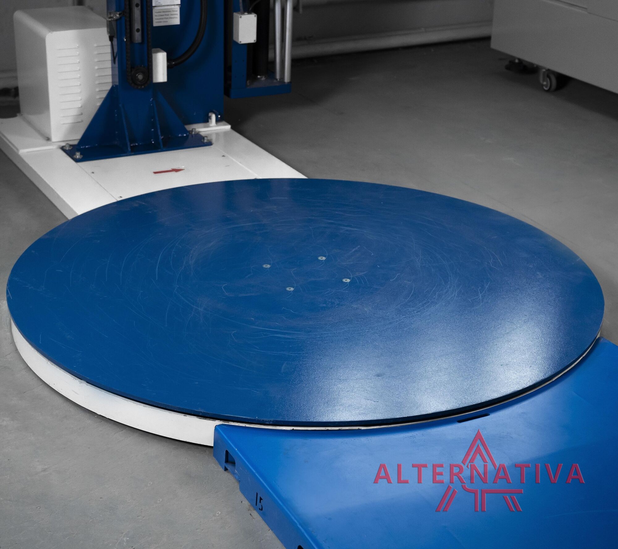palletoupak-avtomat-t1-19 Подъездная рампа к паллетоупаковщику T1 — изображение 4